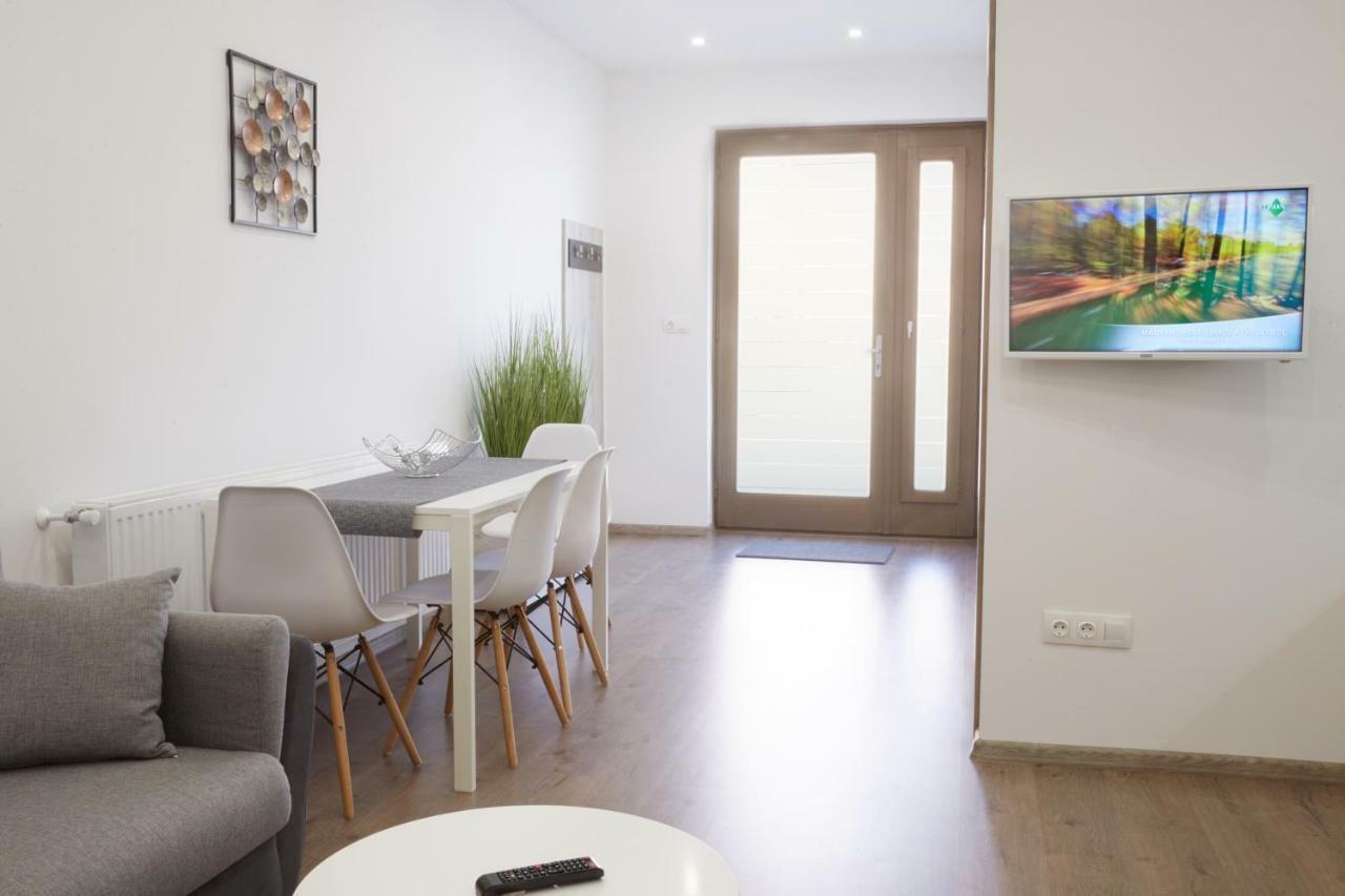 Foter Apartman Ii. Villány Exterior foto